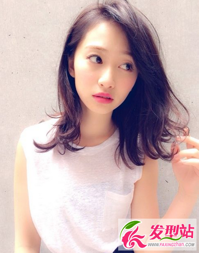 清纯减龄自然黑发回归 春节回家还是染回黑色吧！