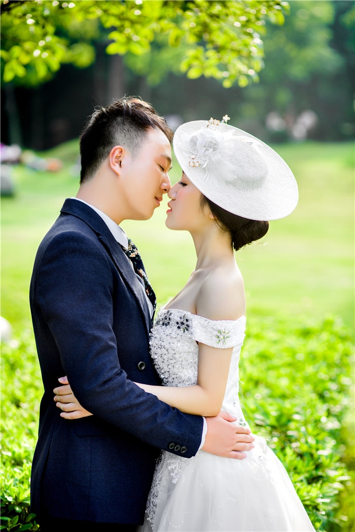 盛夏中的爱情 婚纱照