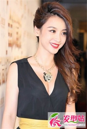 大偏分韩式女生发型 气质打造时尚界宠儿