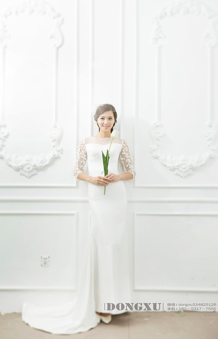 白墙 婚纱照