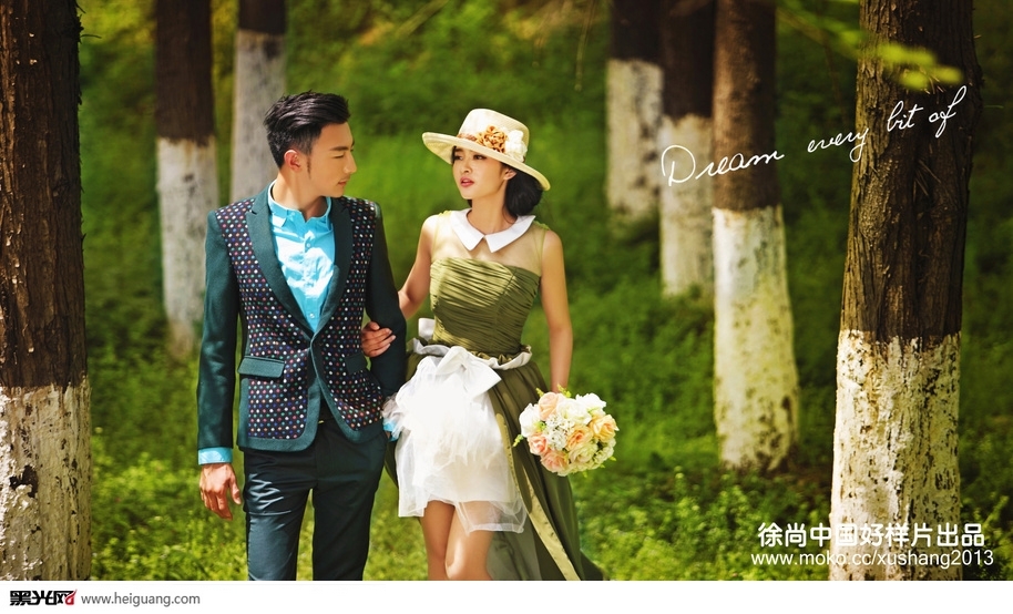 爱情悠悠草 婚纱照
