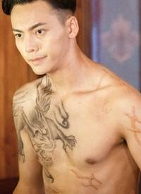 陈伟霆纹身_陈伟霆纹身图案_纹身图片陈伟霆_陈伟霆纹身图案大全