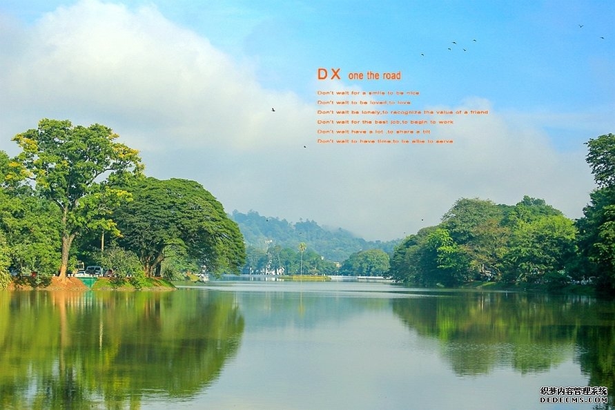 美丽的斯里兰卡康提湖风景图片