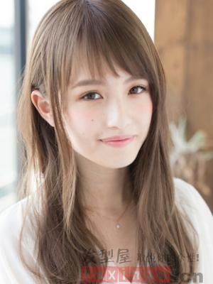 适合方脸女生的时尚修颜发型