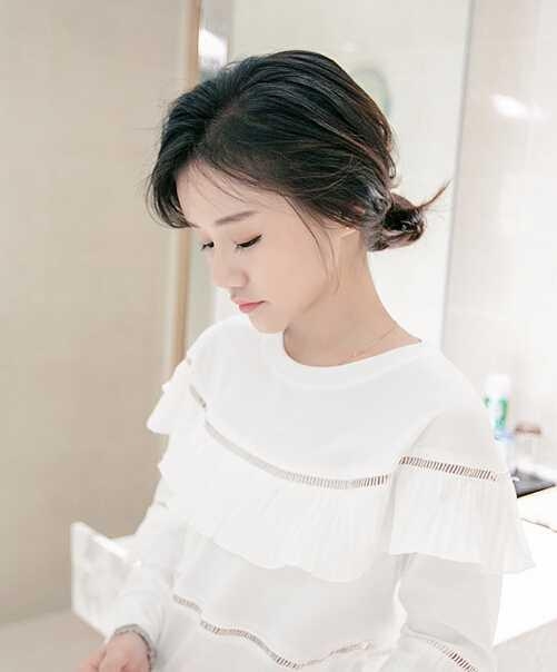 韩式低马尾发型扎法 韩剧女主范儿
