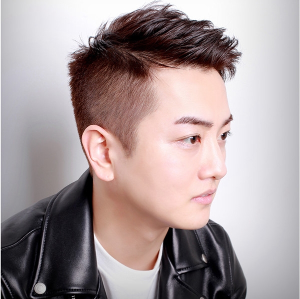 脸肥的男生适合的发型 男生胖圆脸短发发型图片