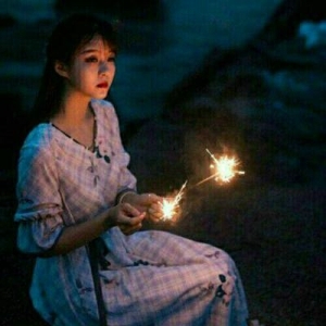 唯美意境清纯可爱女生qq头像