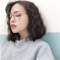 时尚个性气质美女短发头像