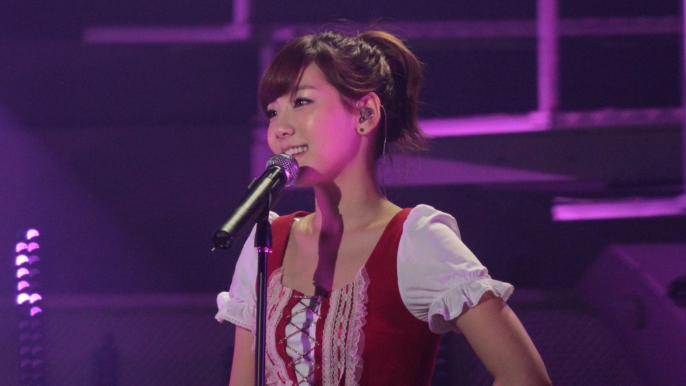 少女时代上海演唱会泰妍高清壁纸4720x2656