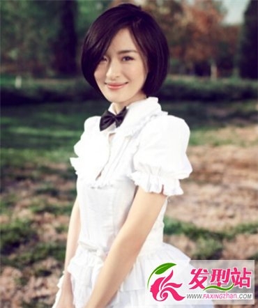 精灵短发小魔女 尽显气质小女人