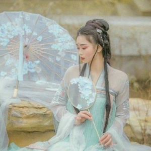 古装清新森系气质美女头像