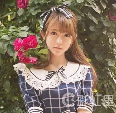 女生亚麻色染发效果图 彰显个性又不过分张扬