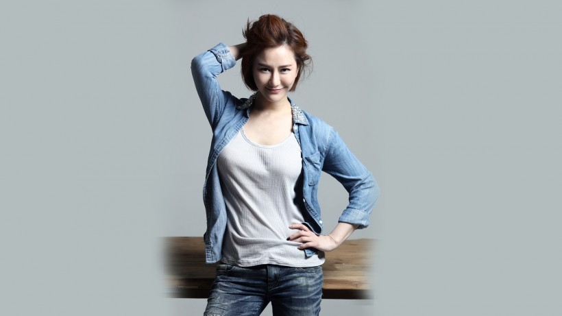 美女演员马赫遥桌面壁纸