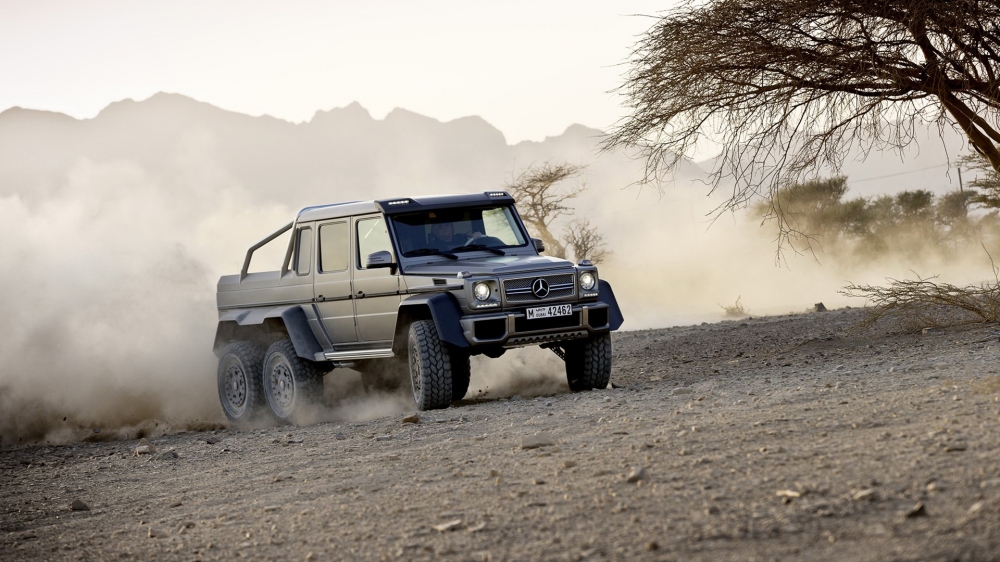 2013奔驰越野车 G63 AMG 6X6壁纸