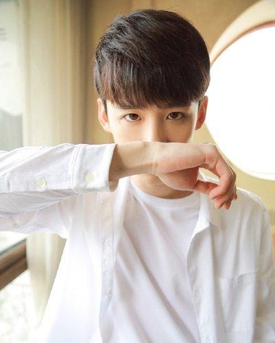 22款男生潮流发型 将男生塑造成儒雅绅士