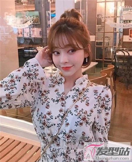 短发流行趋势 适合二十岁左右女生