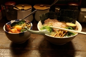 美食俘虏