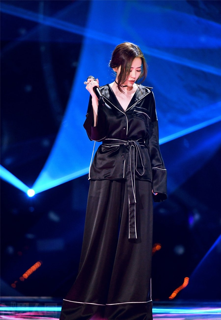 梦想的声音张靓颖衣服 林俊杰梦想的声音第二季