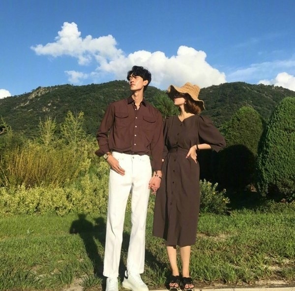 喜欢我吧 我可爱正直全身散发着正能量