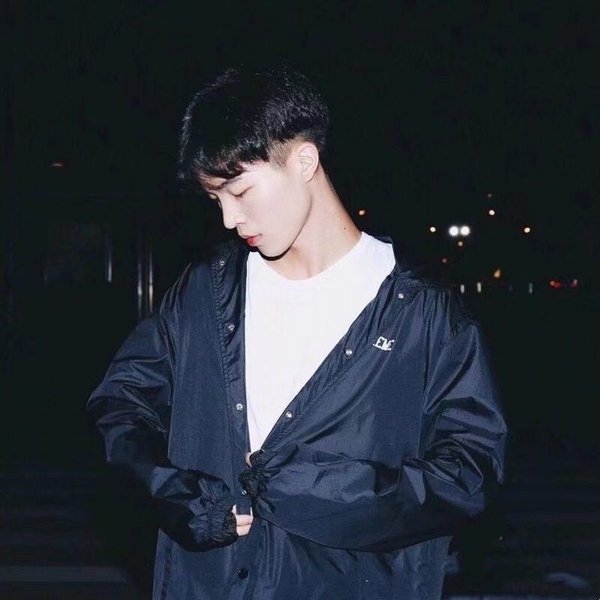 身边许多美好 不只爱情 ​​​