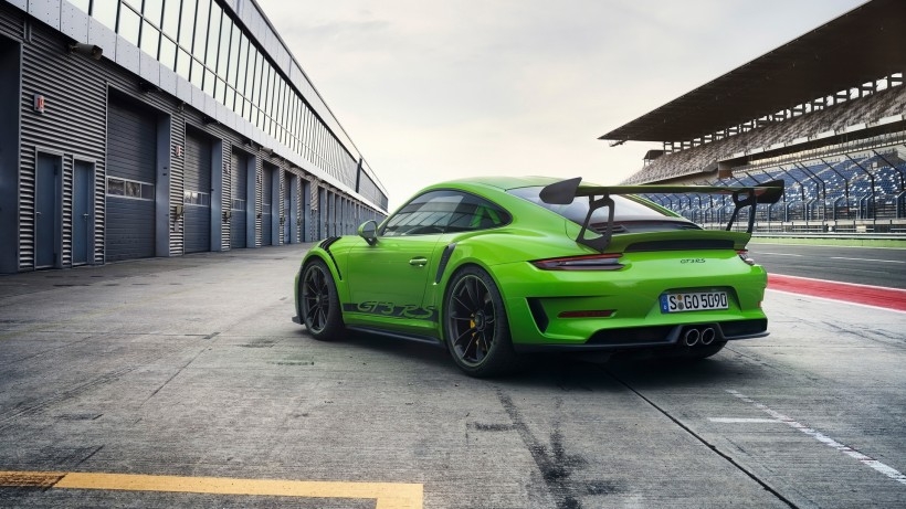 2019保时捷 911 GT3 RS桌面壁纸