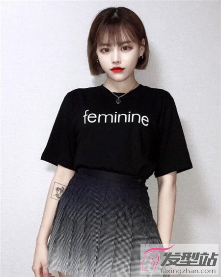 短发流行趋势 适合二十岁左右女生