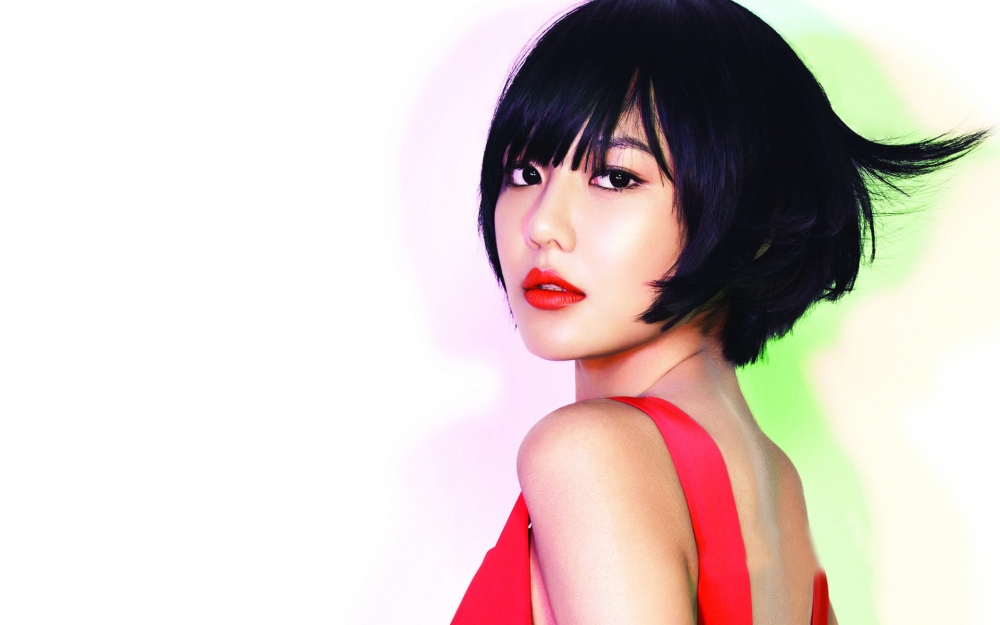 韩国少女时代崔秀英美女壁纸
