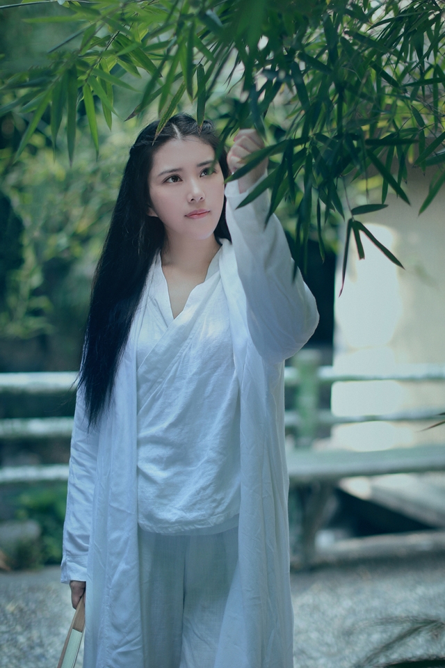 《竹林风》系列古风清纯美女手机写真壁纸下载