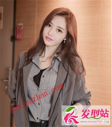 甜美韩式风来袭 中长发女生韩式卷发推荐