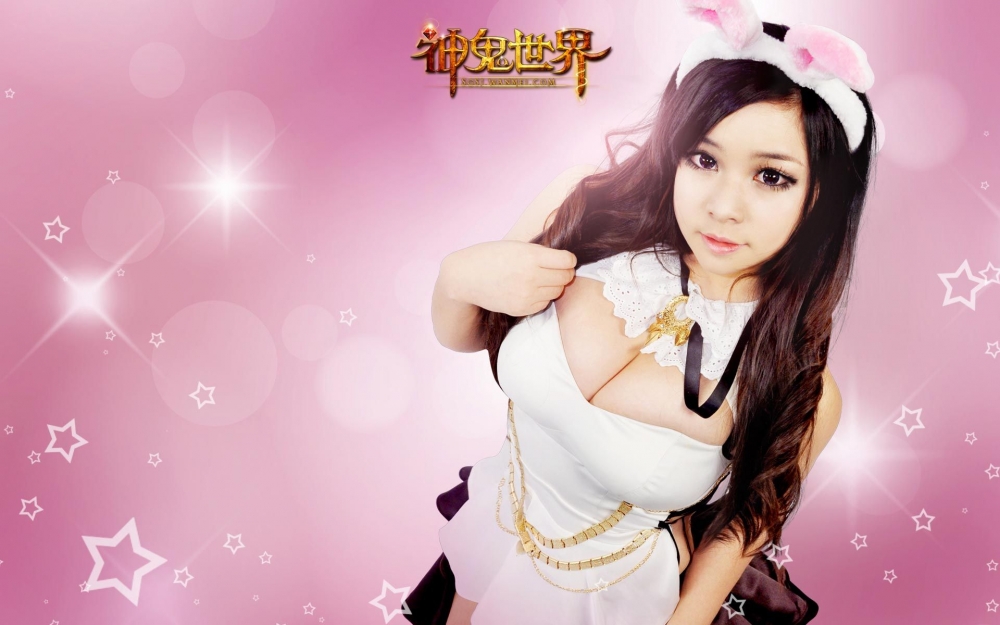 《神鬼世界》小孽性感美女高清桌面壁纸