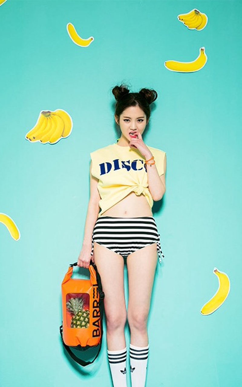 甜美韩系水果女孩图片手机壁纸下载