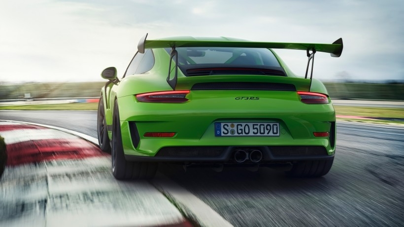 2019保时捷 911 GT3 RS桌面壁纸