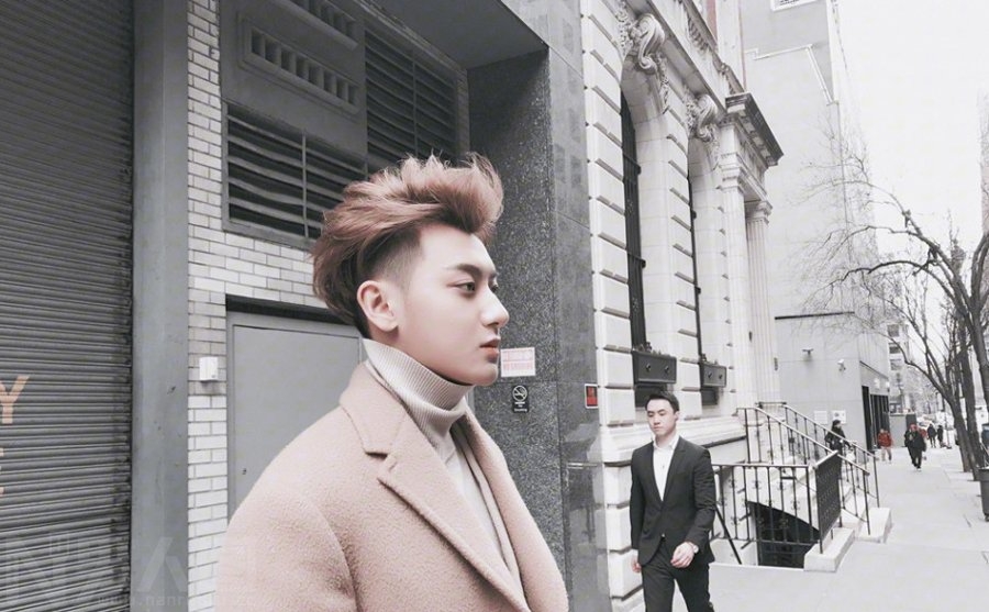 黄子韬的帅照最近