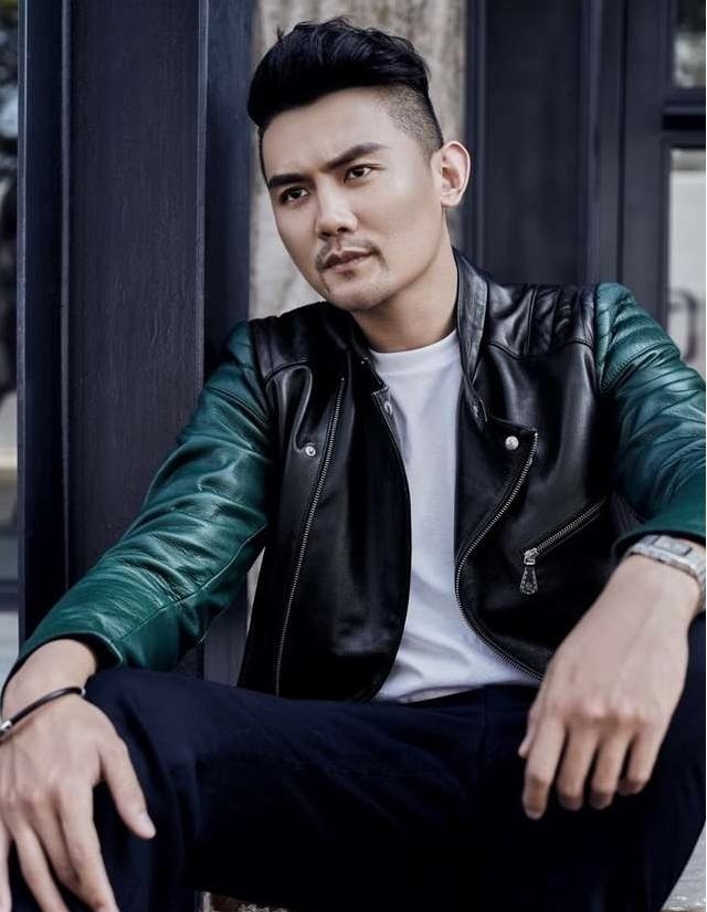 男生秋冬留什么发型好？最新流行的阳光帅气的男生发型