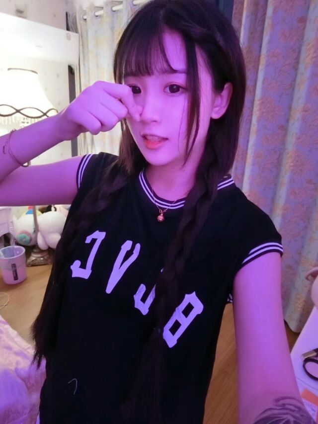 可爱的杨清柠