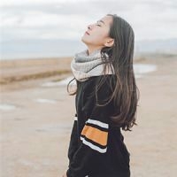我依稀记得，你的侧脸