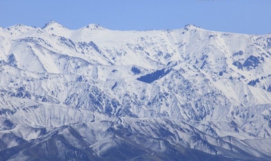 摄影巍峨的雪山风光风景图片大全