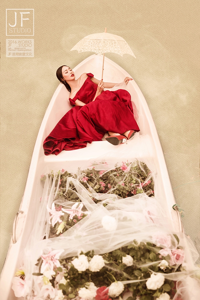 爱之河 婚纱照