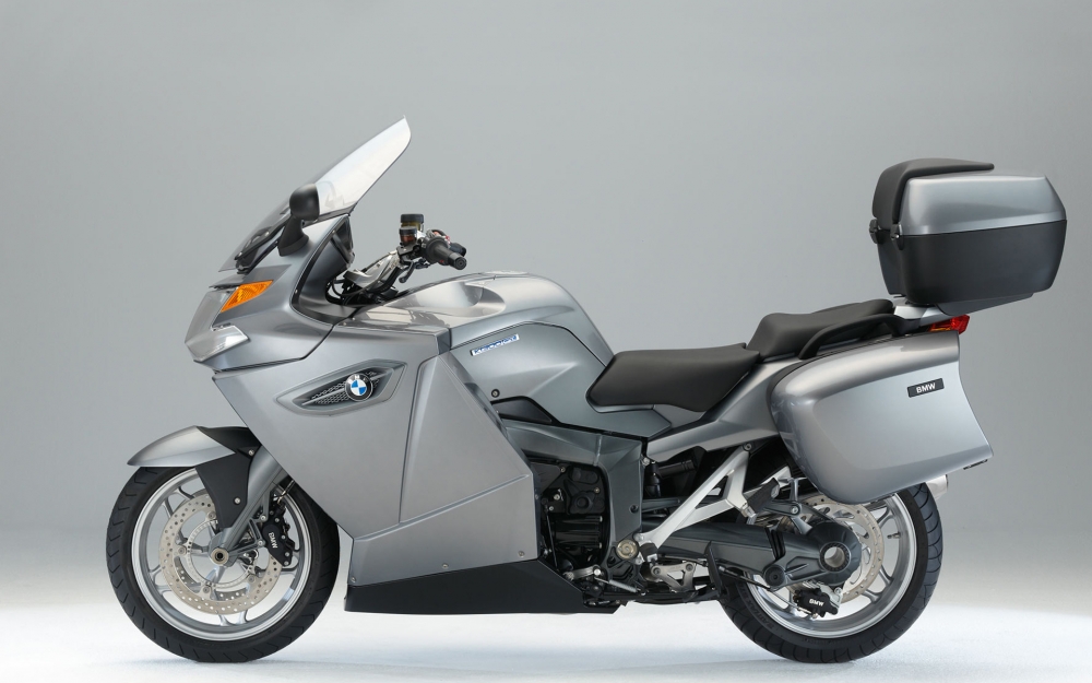 宝马 K 1300 GT摩托车壁纸