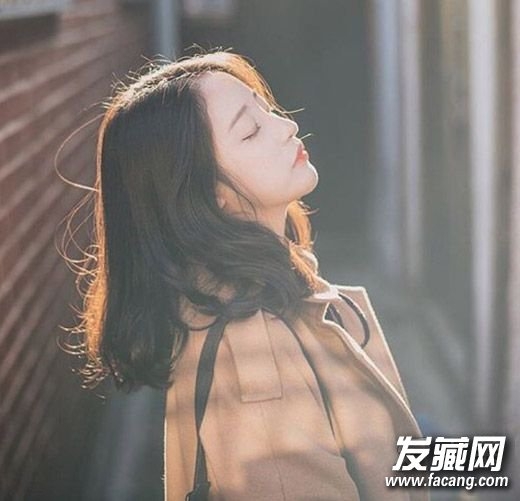 今年最流行的10款发型设计 凸出小V脸美到爆