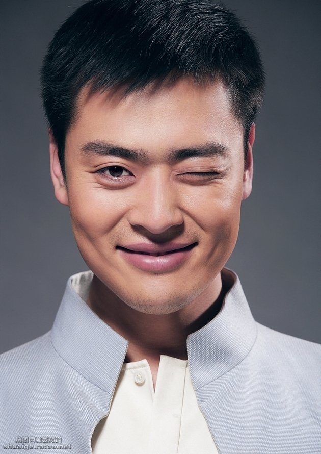 张桐最新电视剧，张桐时尚造型个性写真