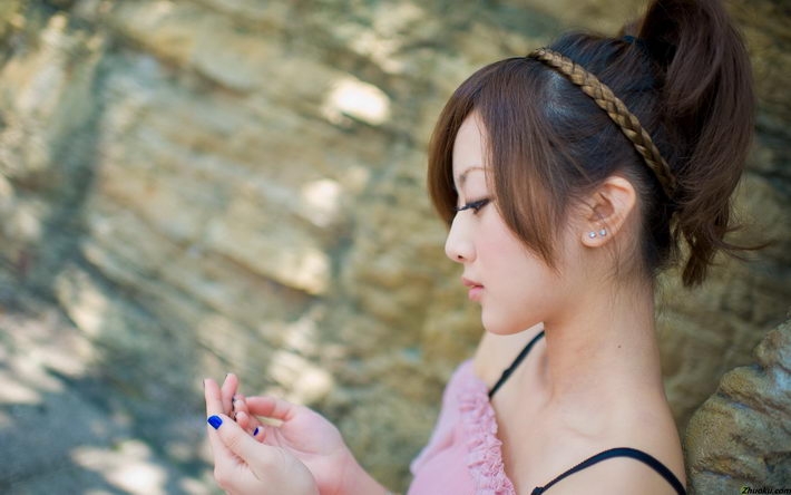 校园美女桌面壁纸 1920X1200【39P】