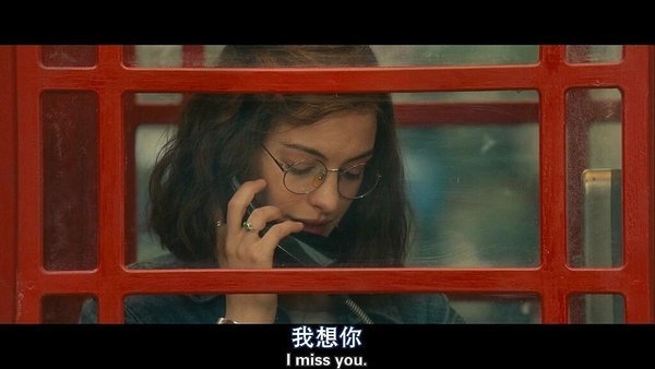 我们相濡以沫在盛世，你却从未许给我一场不散的风华。
