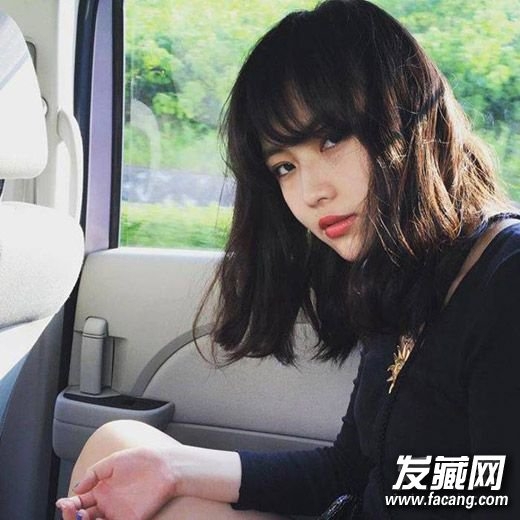 今年最流行的10款发型设计 凸出小V脸美到爆