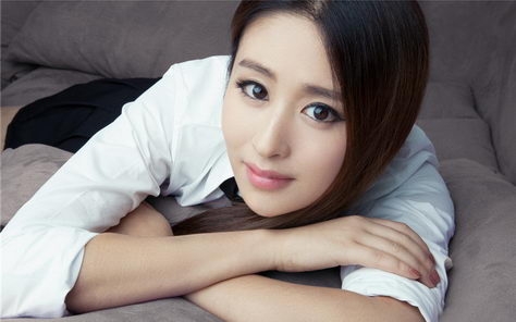 嫩模美女性感私房照壁纸