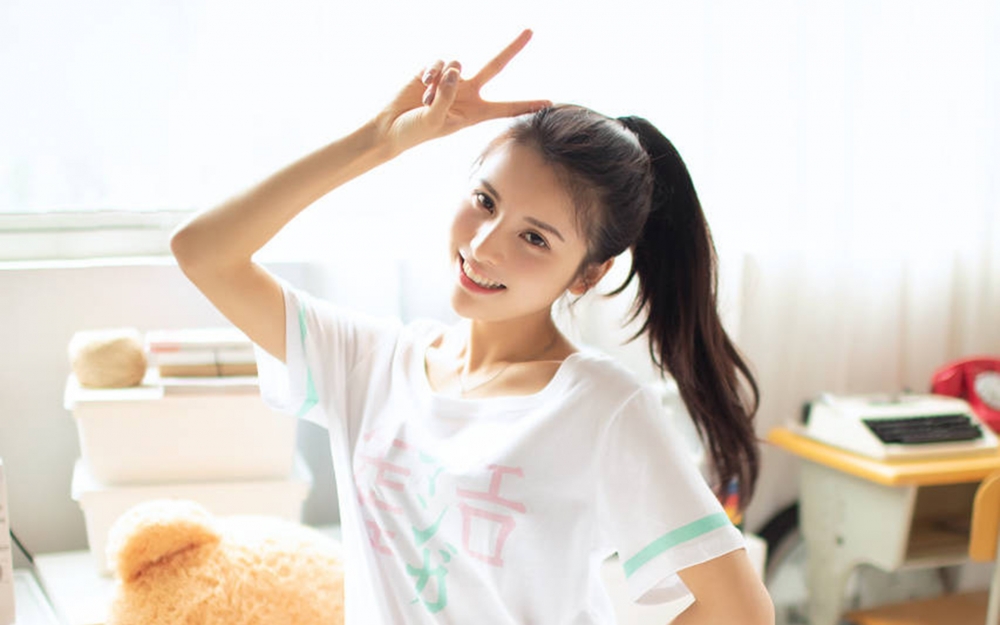 清纯日本马尾美少女图片