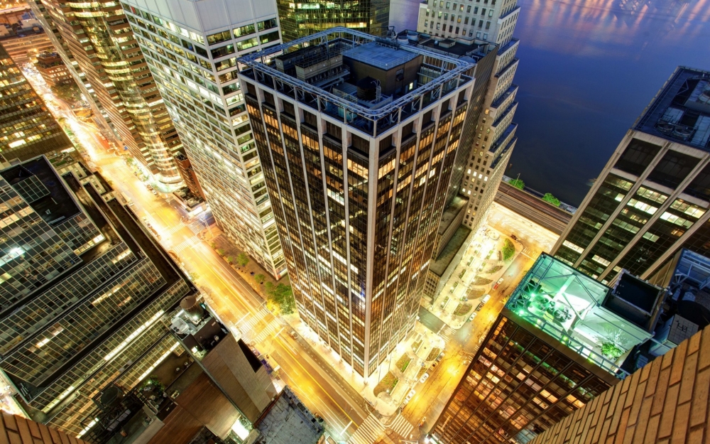 美国纽约曼哈顿繁华城市夜景图片