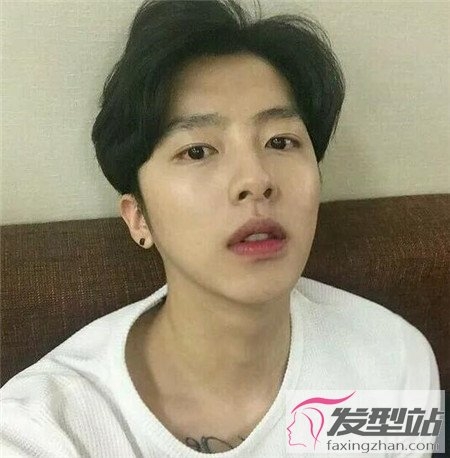 亚洲男生适合什么发型 侧分中分短寸飞机头