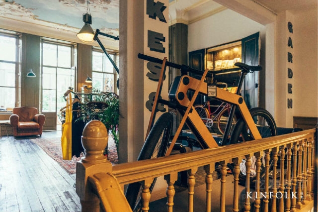 LOLA BIKE CAFE：一间自行车主题的咖啡店