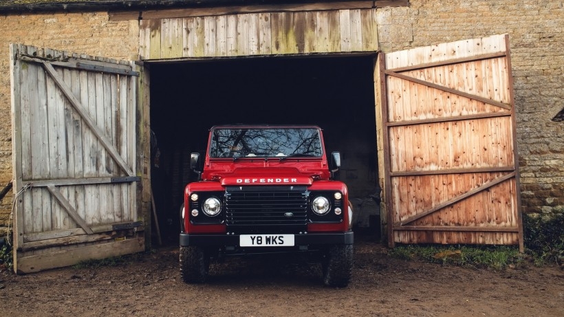 2018 Land Rover Defender Works V8路虎限量款汽车桌面壁纸